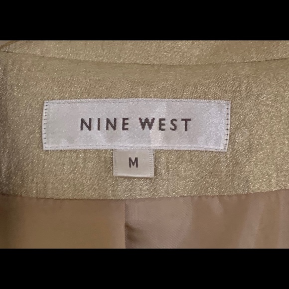 Never worn - Picture 2 of 5